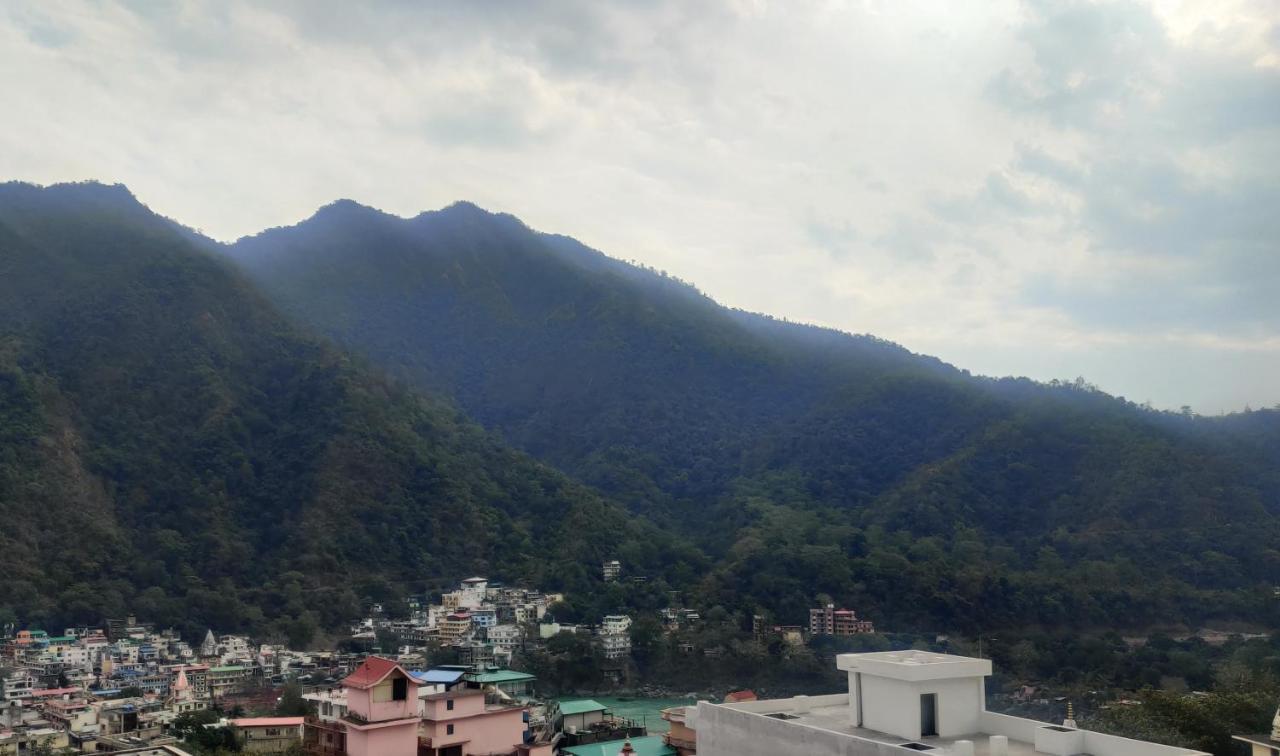 The Sweven Rishikesh Vandrarhem Exteriör bild